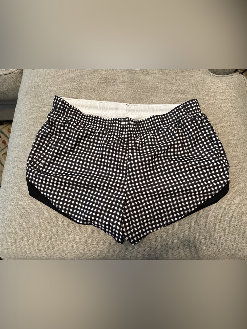 XXL 20 Black & White Gingham Women’s running Shorts